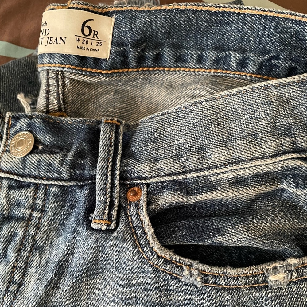 Abercrombie and Fitch women’s jeans size 6 - Picture 2 of 7
